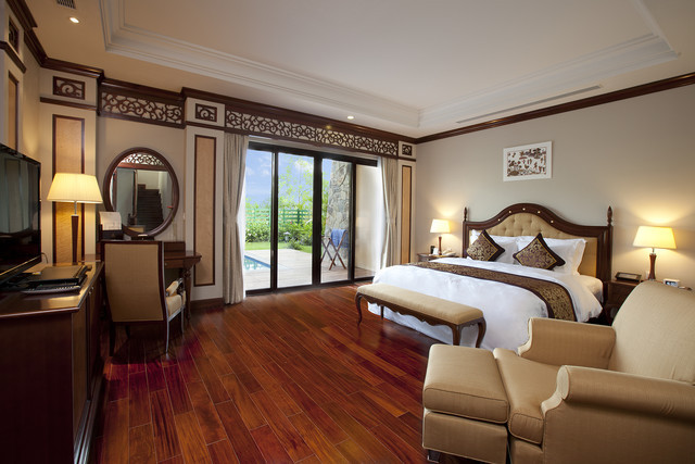 grand%20hilltop%20suite%2002_gallery.jpg