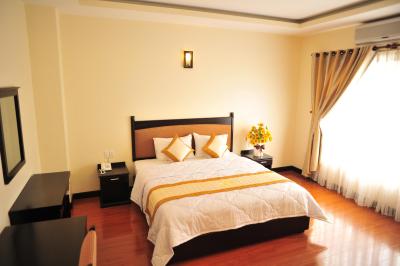 KHÁCH SẠN THÂN THIỆN