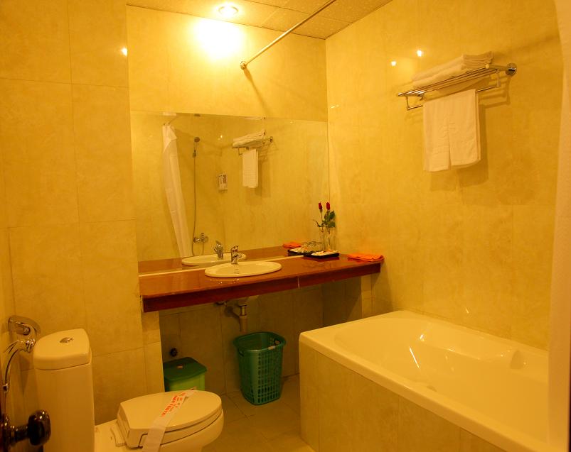 Hoa Binh Hotel