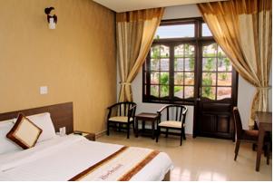 KHÁCH SẠN LION SEA ĐÀ NẴNG