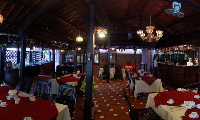 Nhà Hàng - Hotel24h.net