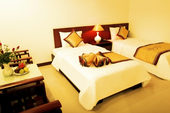 phòng%20ngủ7%20-%20hotel24h.net.jpg