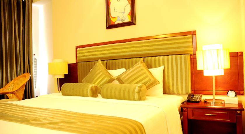 Phòng deluxe - Hotel24h.net