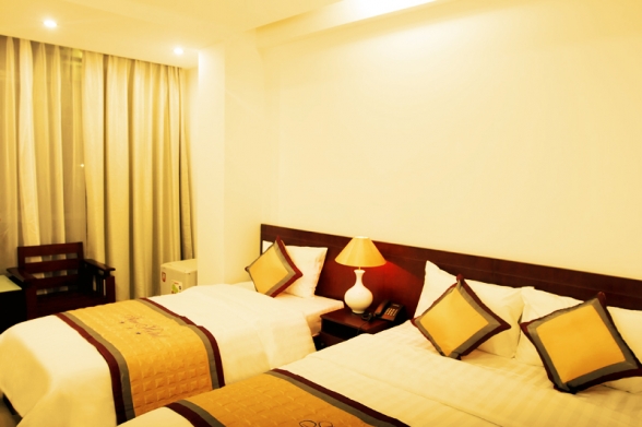 Phòng%20Deluxe2%20-%20hotel24h.net.jpg