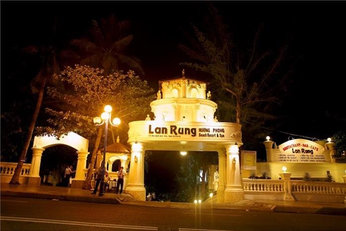 Cảnh quan - Hotel24h.net