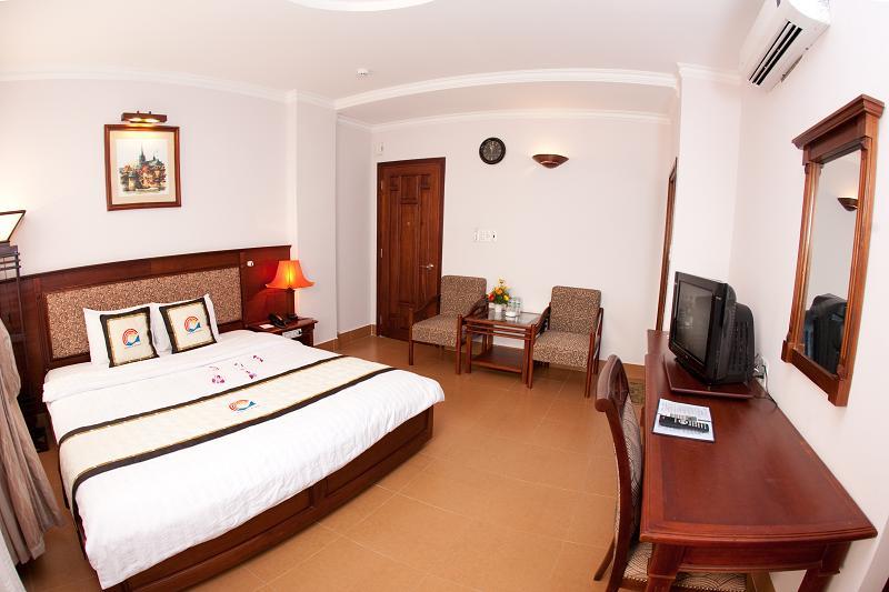 OCEAN STAR HOTEL