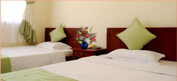 Phòng%20khách4%20-%20hotel24h.net.jpg