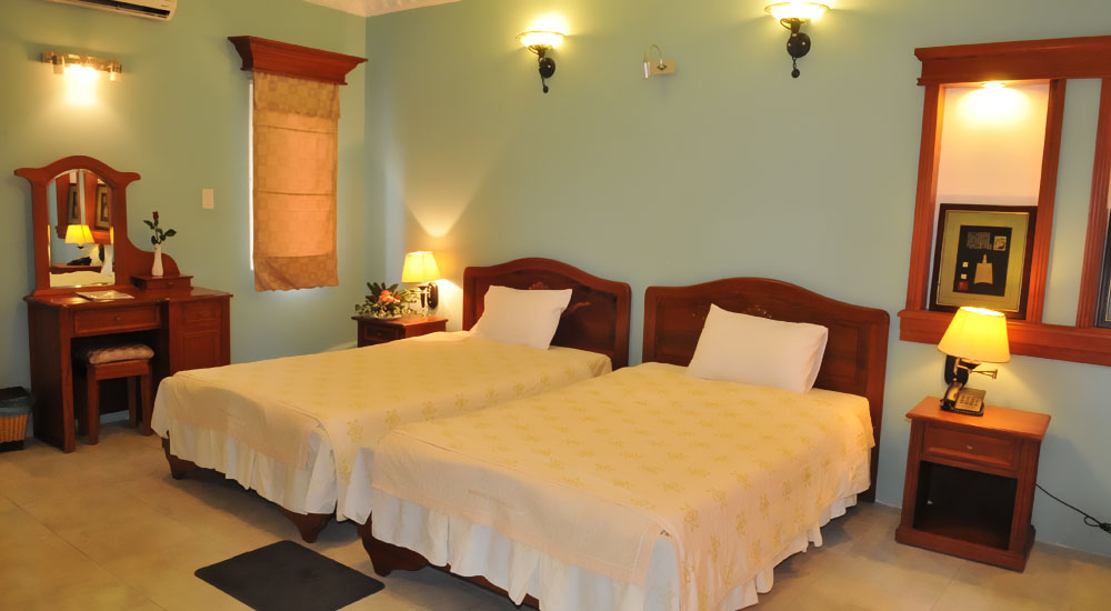Phòng ngủ - Hotel24h.net