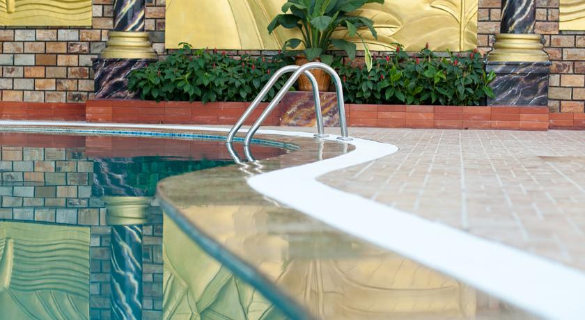 Pool - Khách sạn Mường Thanh