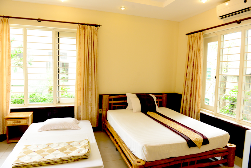 Bungalow1%20-%20hotel24h.net.jpg