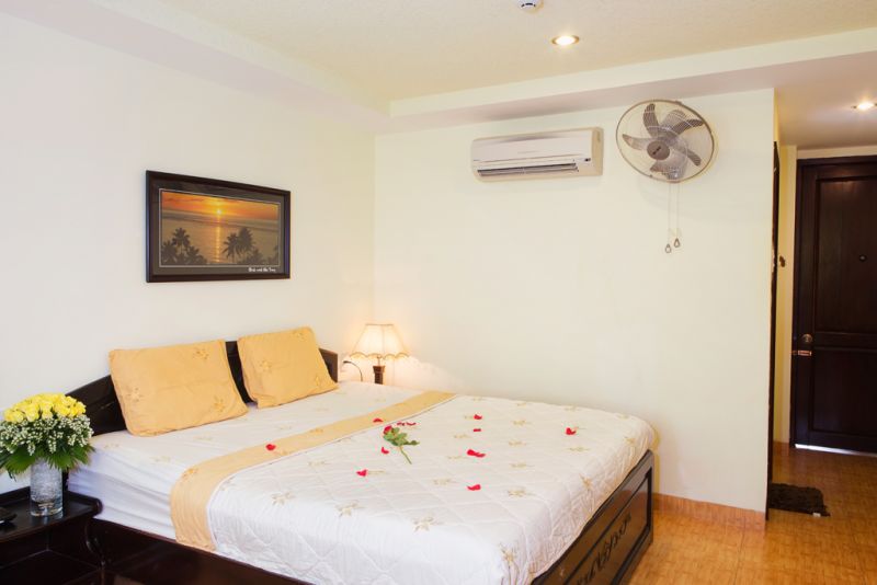 khach-san-mai-huy-standard-hotel24h.net%20(2).jpg