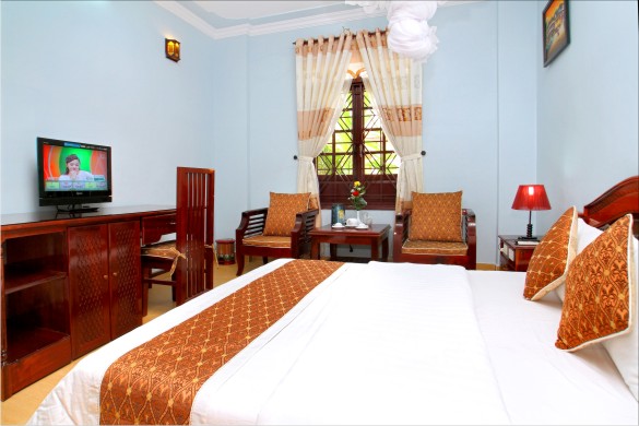 han-pho-homestay-phong-nghi-hotel24h.net%20(5).jpg