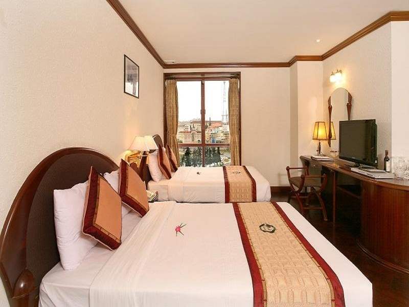 khach-san-golf-3-phong-ngu-9-hotel24h.net.jpg