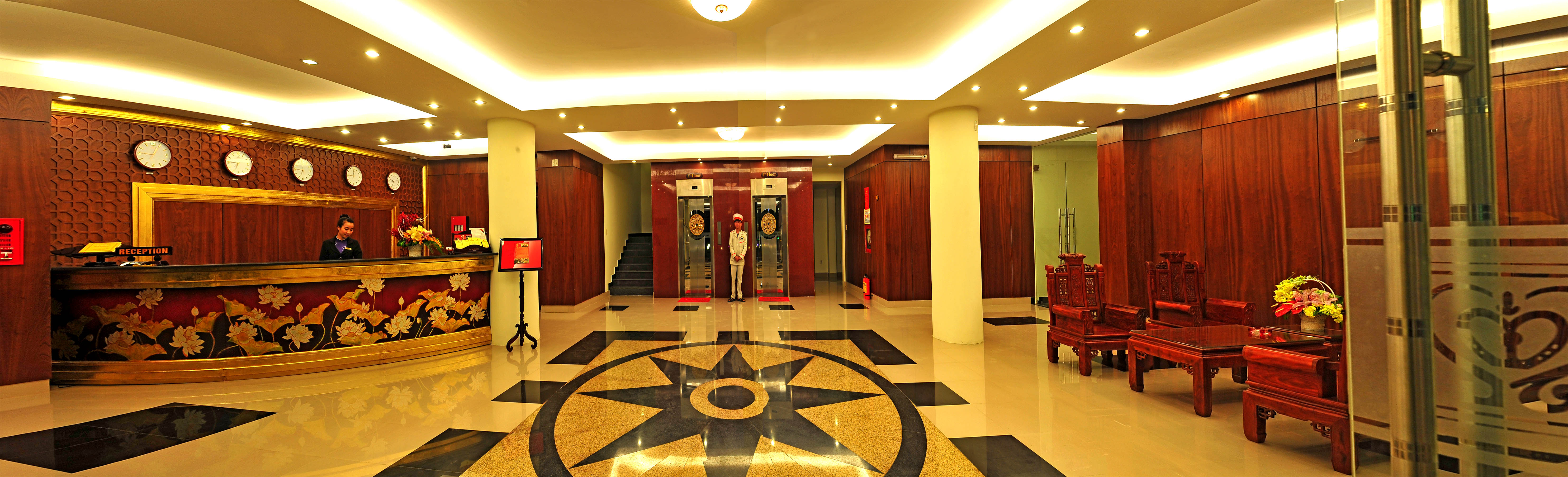 Khách Sạn Duy Tân Vinh