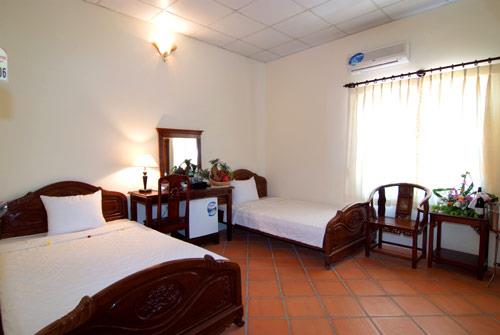 bao-mai-resort-phong-deluxe-1-hotel24h.net.jpg