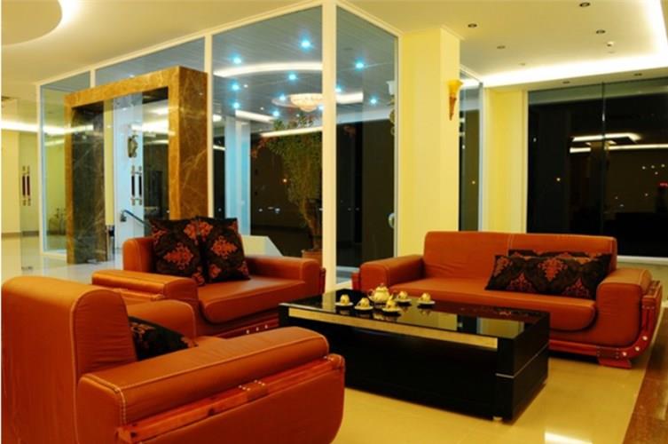 Khách sạn Monaca