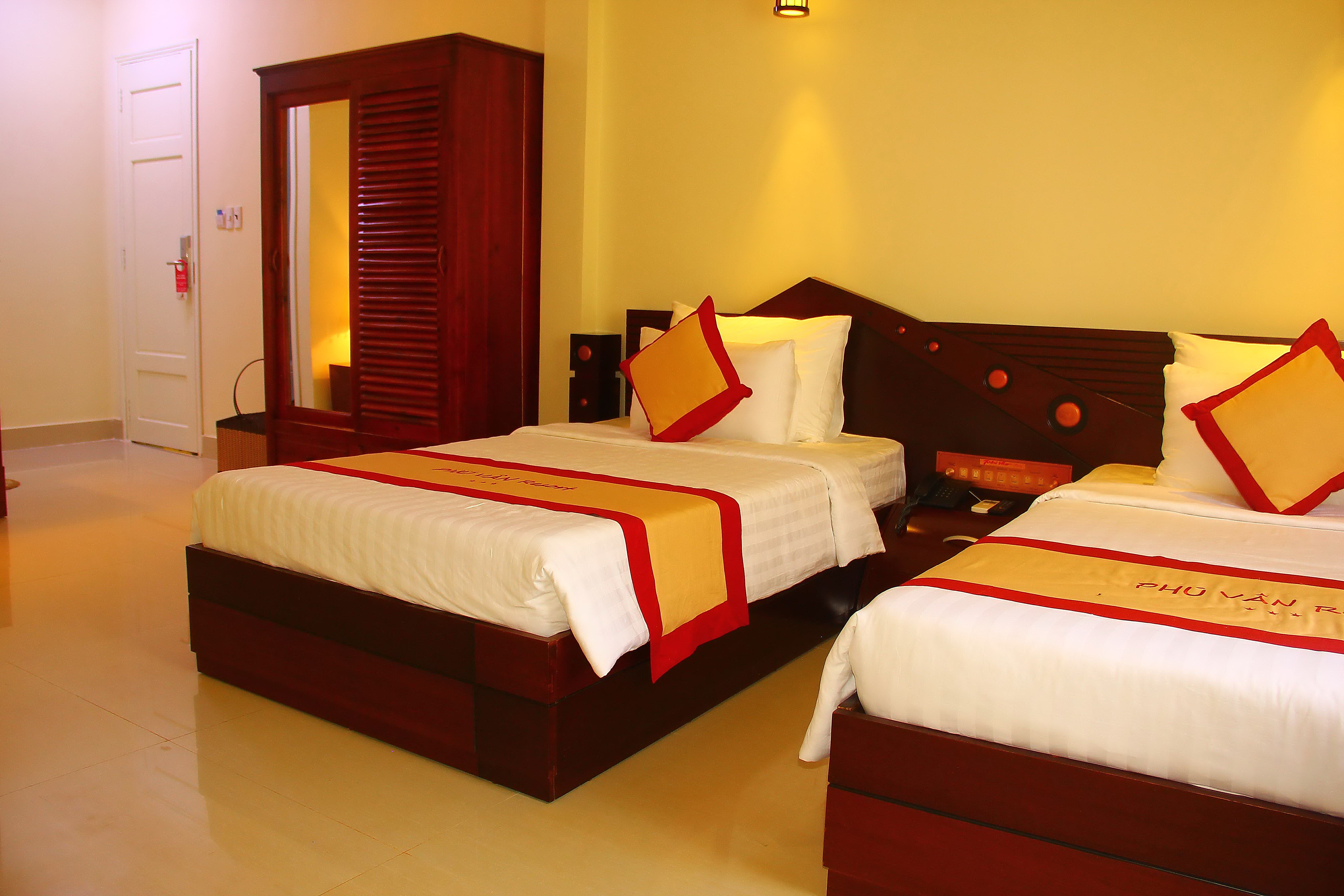 Deluxe-2-phuvan-resort-hotel24h.net.jpg