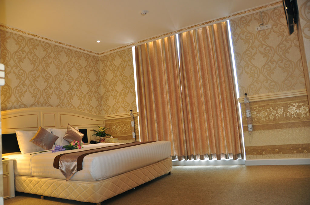 khach-san-golden-crown-phong-superior-1-hotel24h.net.jpg