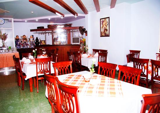 Khách sạn Hoàng Long Đà Nẵng
