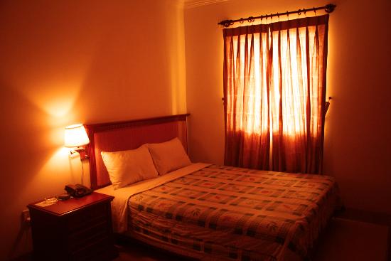 Khách sạn Hoàng Long Đà Nẵng