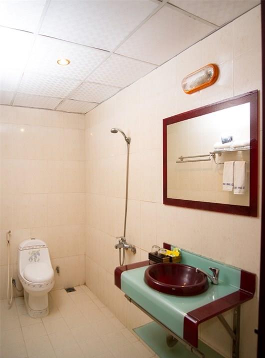 khach-san-kieu-anh-phong-tam-1-hotel24h.net.jpg
