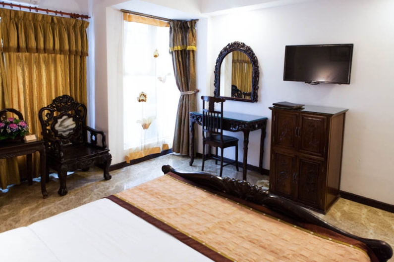 khach-san-hong-ngoc-tonkin-phong-deluxe-3-hotel24h.net.jpg