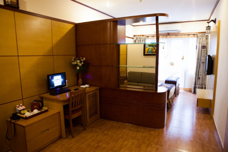 khach-san-hong-ngoc-cochinchine-phong-suite-4-hotel24h.net.jpg