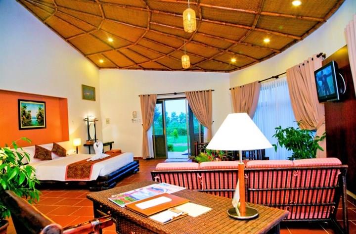 Việt Star Resort & Spa