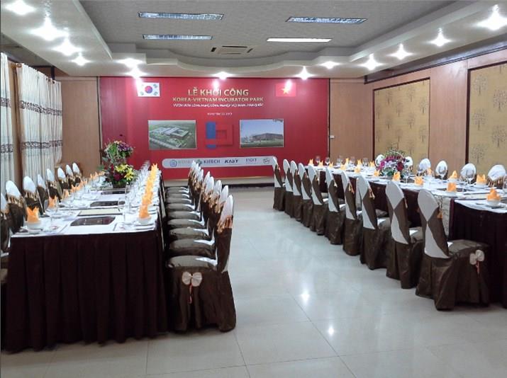 Khách Sạn Cửu Long
