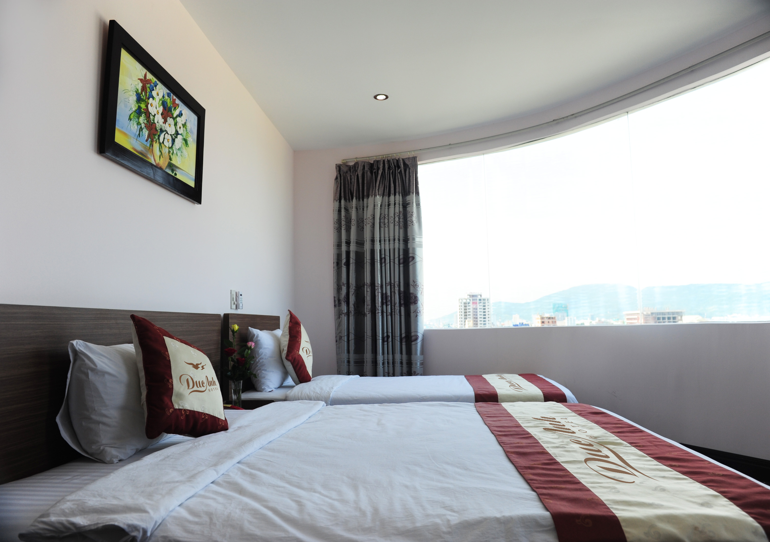 , Phòng deluxe khách sạn Đức Anh