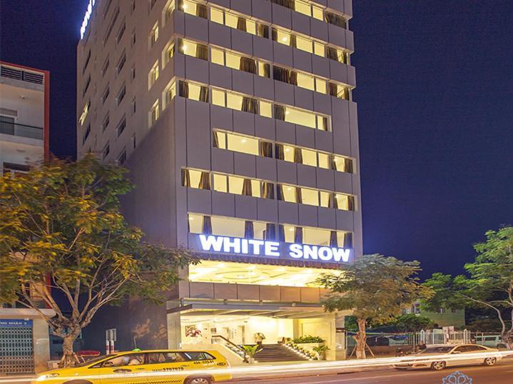 Khách sạn White Snow