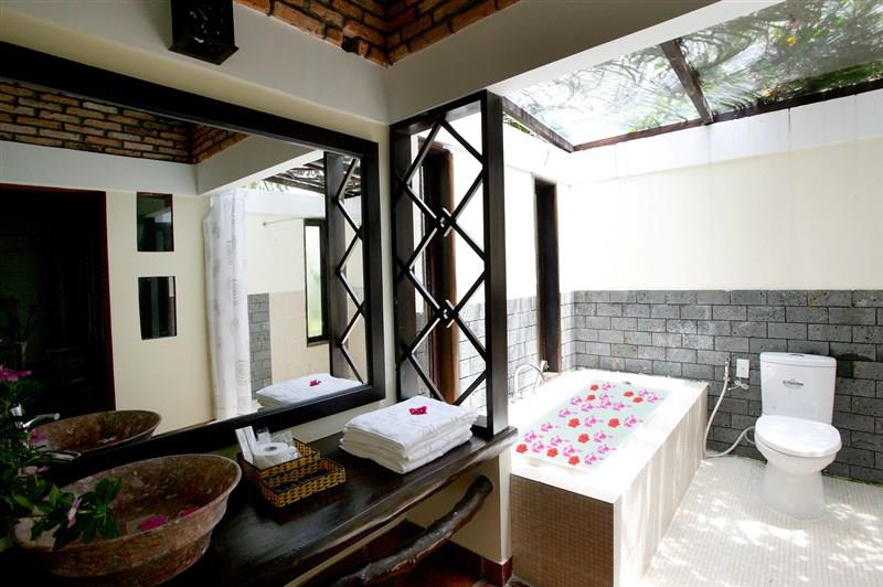 Phòng tắm - Fiore Healthy Resort