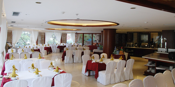 Nhà hàng - Hotel24h.net