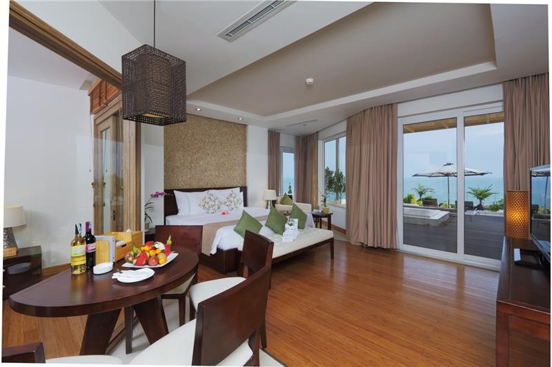 Terra Panoramic Sea View - The Cliff Resort & Residences