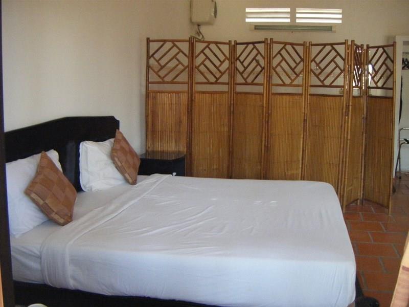 resort-hon-ngoc-phuong-nam-phong-superior-1-hotel24h.net.jpg