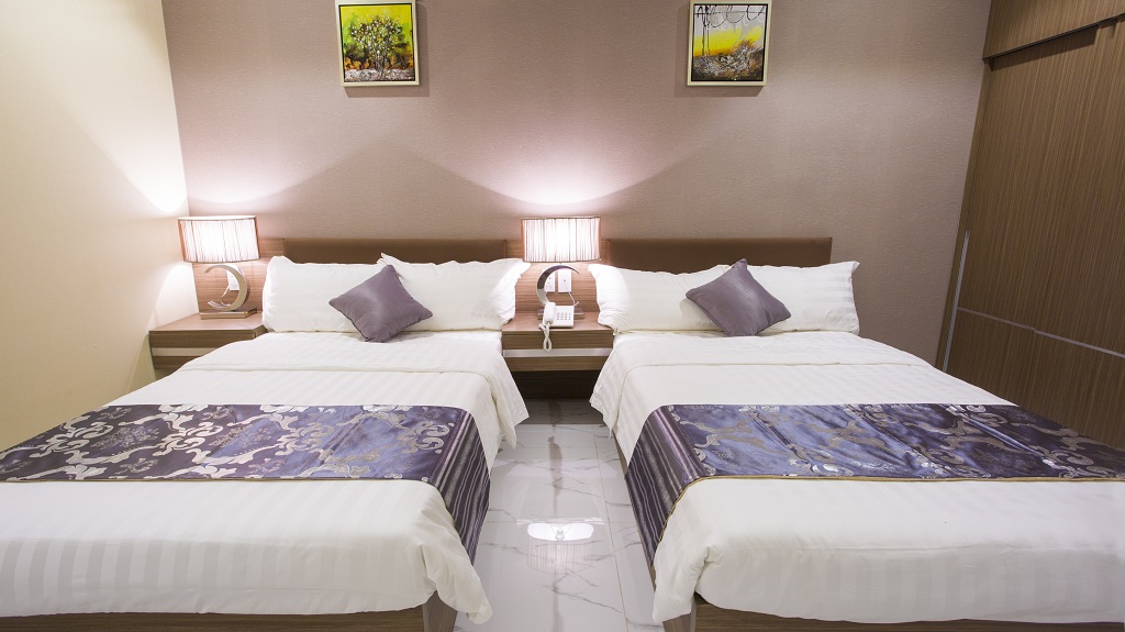 khach-san-mismo-phong-luxury-2-hotel24h.net.jpg