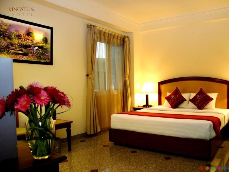 khach-san-kingston-phong-superior-3-hotel24h.net.jpg