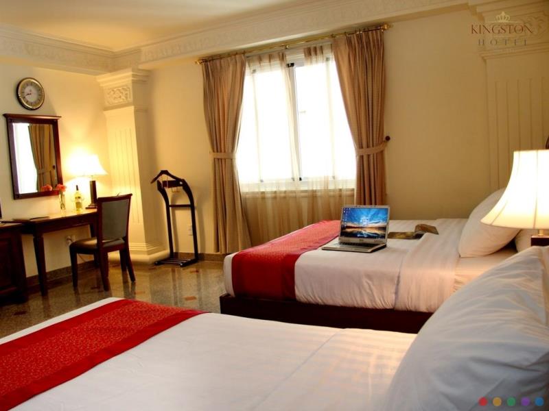 khach-san-kingston-phong-premium-superior-2-hotel24h.net.jpg