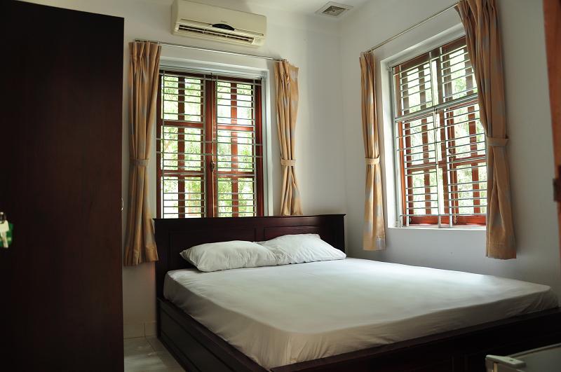 resort-long-chau-phong-1-giuong-doi-1-hotel24h.net.jpg