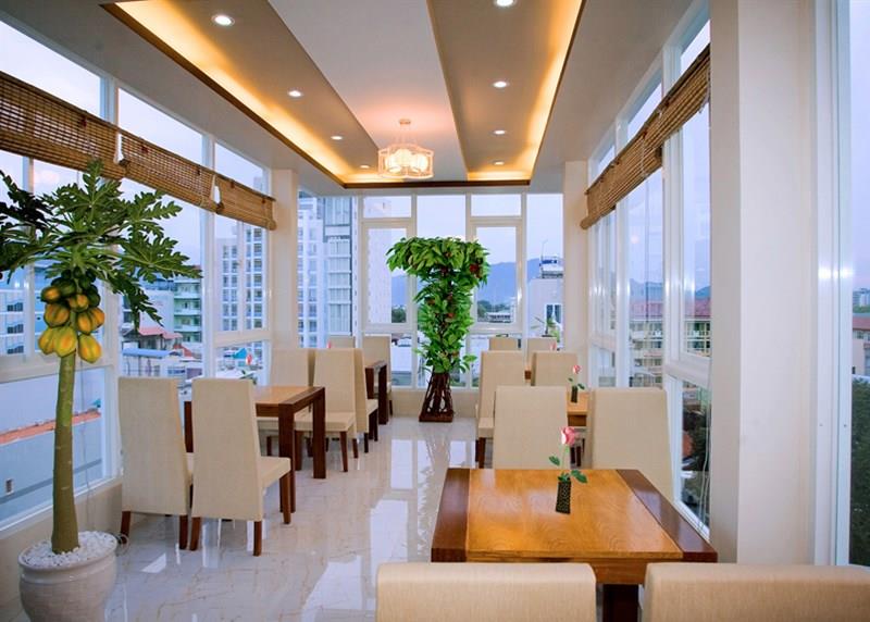 Nhà hàng - CR Hotel