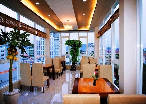 Nhà hàng - CR Hotel