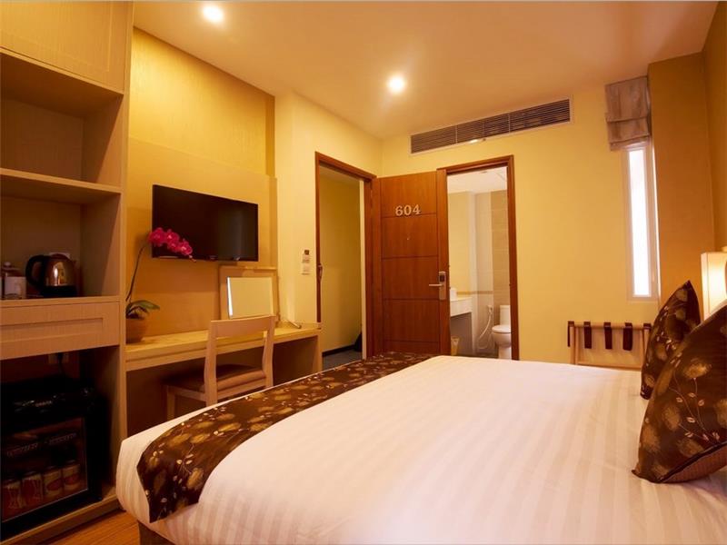 khach-san-gk-central-phong-ngu-1-hotel24h.net.jpg