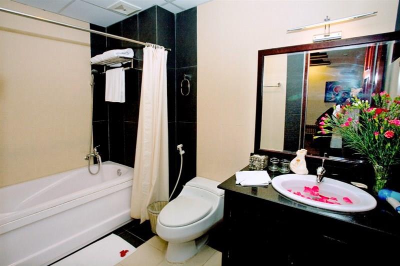 Phòng Tắm