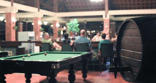 Bar