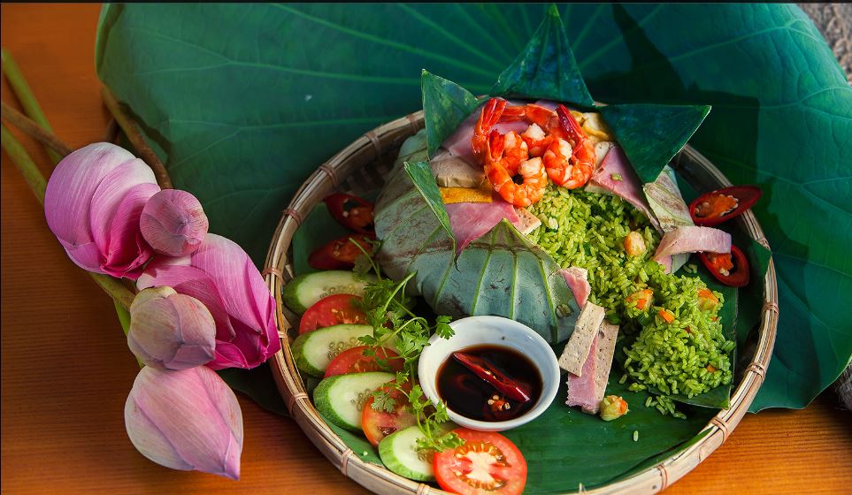 Ẩm Thực