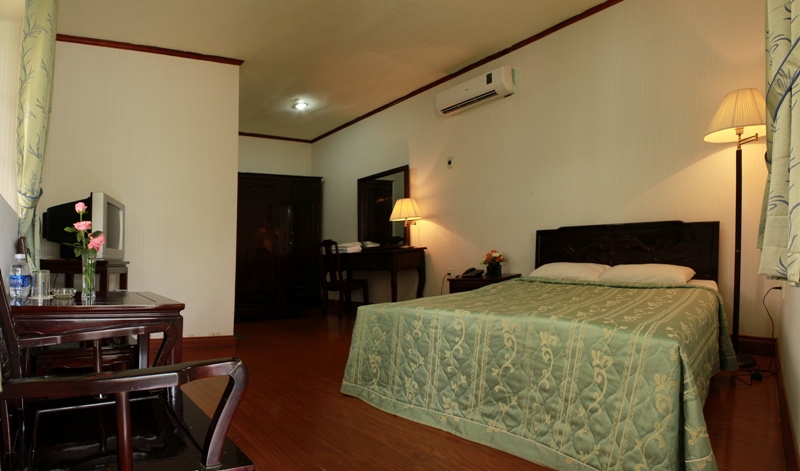 resort-paradise-beach-bungalow-standard-double-1-hotel24h.net.jpg