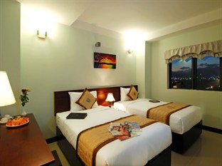 Duluxe Room