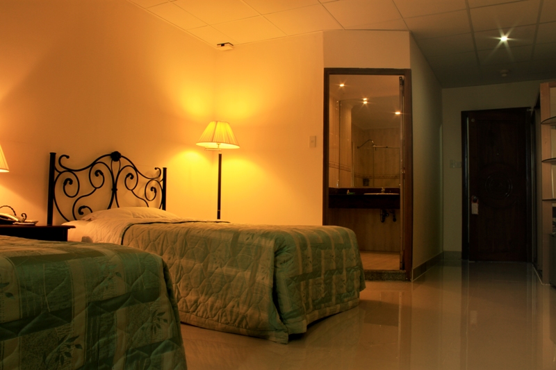 khach-san-paradise-beach-phong-standard-twin-3-hotel24h.net.jpg