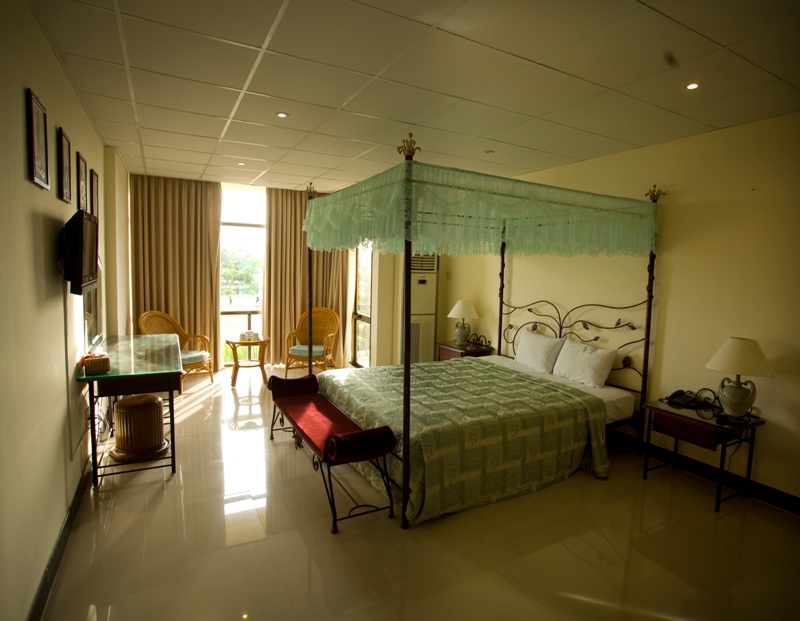 khach-san-paradise-beach-phong-vip-paradise-4-hotel24h.net.jpg
