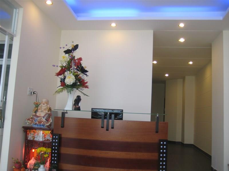 Lễ Tân - Hotel24h.net